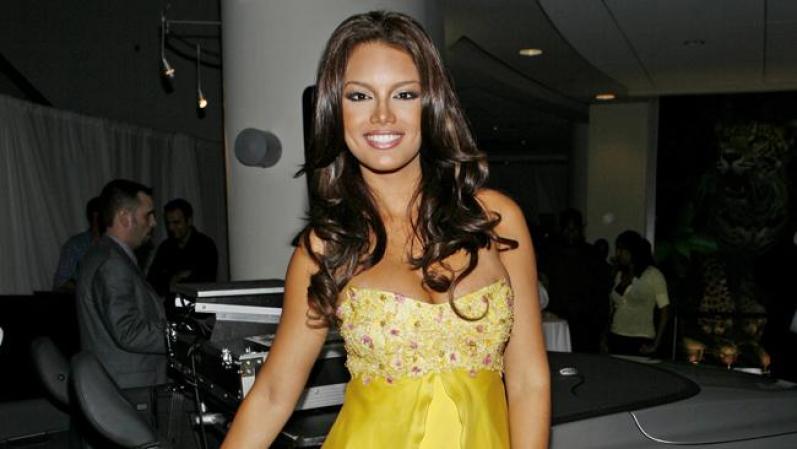 Zuleyka Rivera, Miss Universe 2006, espera un varoncito junto a su novio José Juan Barea, jugador de la NBA.