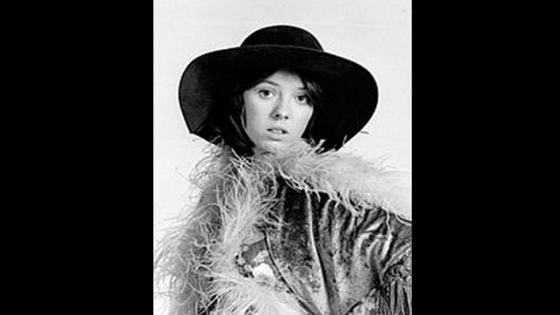 McKenszie Phillips. Actriz y cantante estadounidense.