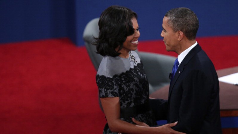 Michelle conoció a Barack Obama mientras trabajaba en la firma de abogados Sidley & Austin de Chicago, luego de graduarse de la escuela de leyes de Harvard.