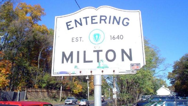 6. Milton, MA<br />Población total: 25,763<br />Población soltera: 30.5%<br />Ingreso medio familiar: $121,355