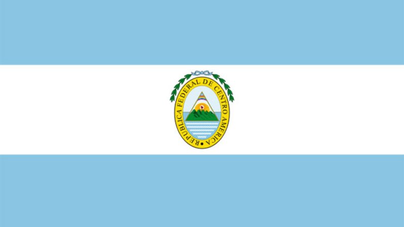 En algunos casos, las banderas siguen siendo usadas por movimientos secesionistas o autoridades regionales. En la foto: Bandera de la República de América Central (1823-1838)