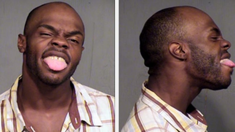 Jason Ahmed Parker fue arrestado el 8/25/2013 en la región de Maricopa, Arizona por:<br /><br />Probation violation
