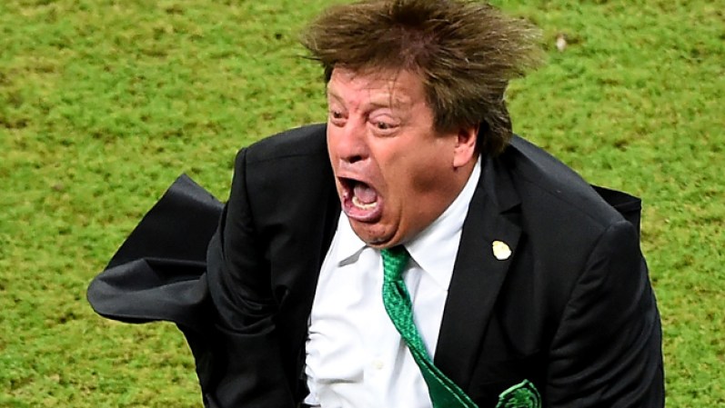 JUNIO 2014 - El director técnico de la selección mexicana se convirtió en una de las personas más comentadas en las redes sociales.