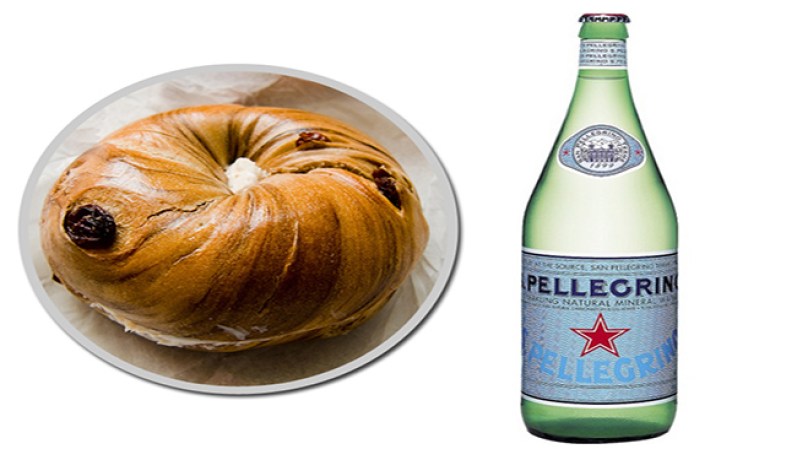 Algunas veces conviene ser indulgentes, un buen “bagel” de canela, crema de queso y una buena dosis de Pellegrino, harán la diferencia.