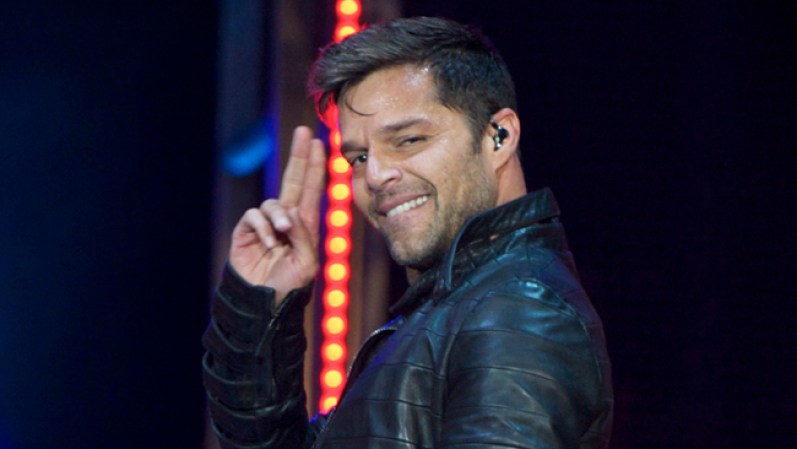 #2-Un total de 4,367,056 de personas siguen la vida loca de Ricky Martin en Twitter.