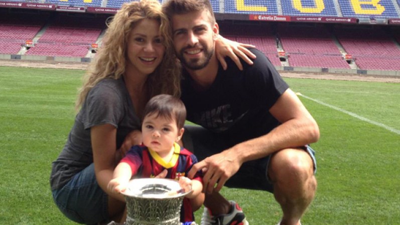 Shakira fue tema constante en las redes sociales pero no por escándalos sino por las fotos que compartió durante el primer añito de vida de su pequeño Milán, quien nació en enero de 2013.<br /><br /> Aprende a maquillarte como Shakira <br />