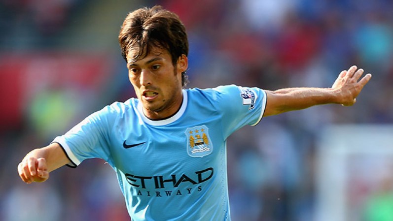 Te invitamos a conocer los futbolistas españoles que juegan para la Liga Premier, partidos que ahora transmite NBC Sports. <br />Aquí David Silva, del Manchester.