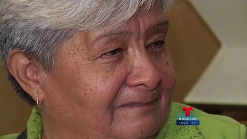 Isabel Arias es la madre de Édgar Tamayo. Asegura que su hijo es inocente y que espera que su hijo no reciba la inyección letal.