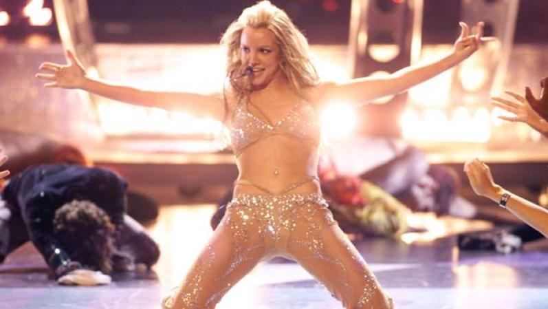 La cantante durante su explosiva presentación en la entrega de premios MTV Video Music Awards de 2000, celebrada en Nueva York.