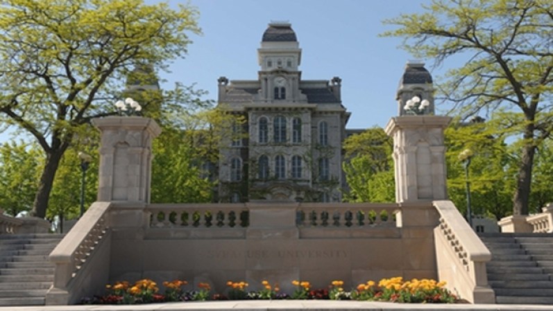 1. Syracuse University. Syracuse (New York)