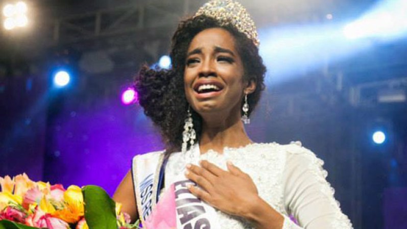 La dominicana, Yaritza Miguelina Reyes Ramírez, nacida en la República Dominicana el 17 de diciembre, de 1993, representará a su país en el certamen de belleza más importante del mundo, Miss Universo, en Moscú 2013.
