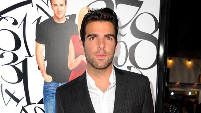 El actor Zachary Quinto fue motivado por los recientes suicidios de homosexuales "adolescentes que han sido acosados".