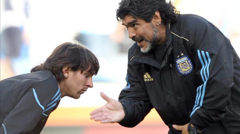 Maradona defiende a Messi
