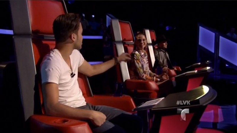 Royce como siempre haciendo enojar a Tapia.