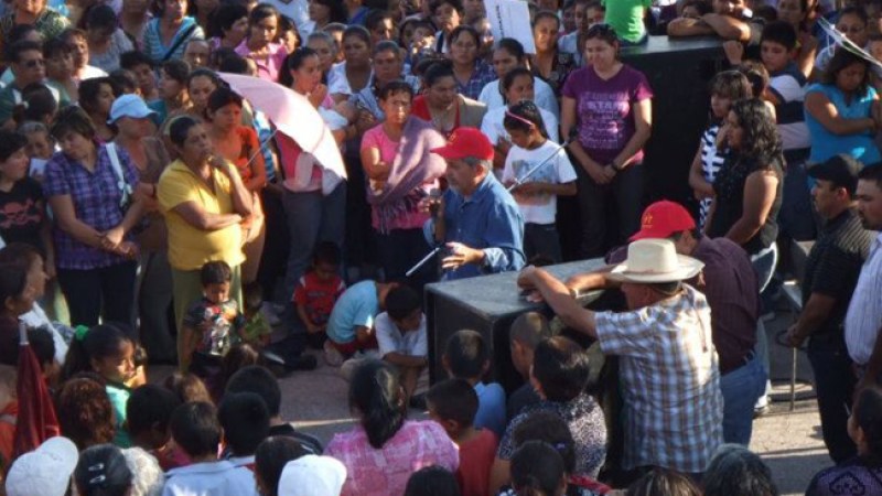 Alcalde denuncia extorsión y lo asesinan