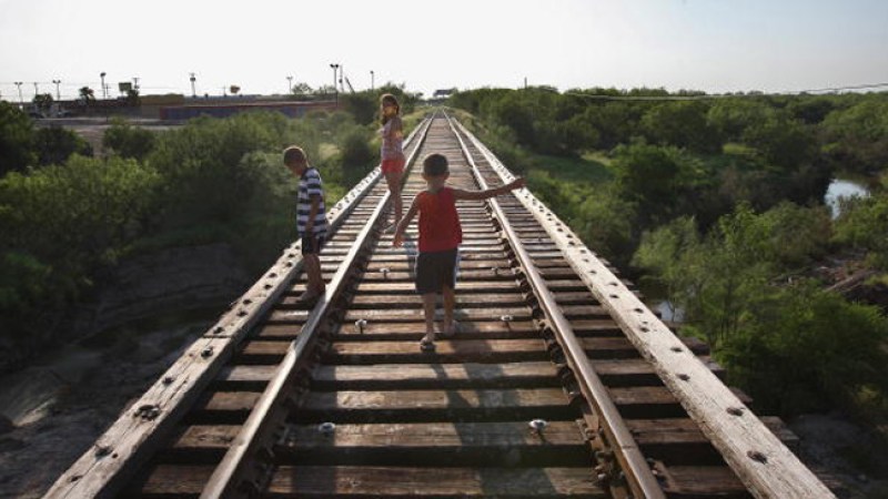 ¿Por qué hay tantos niños inmigrantes?