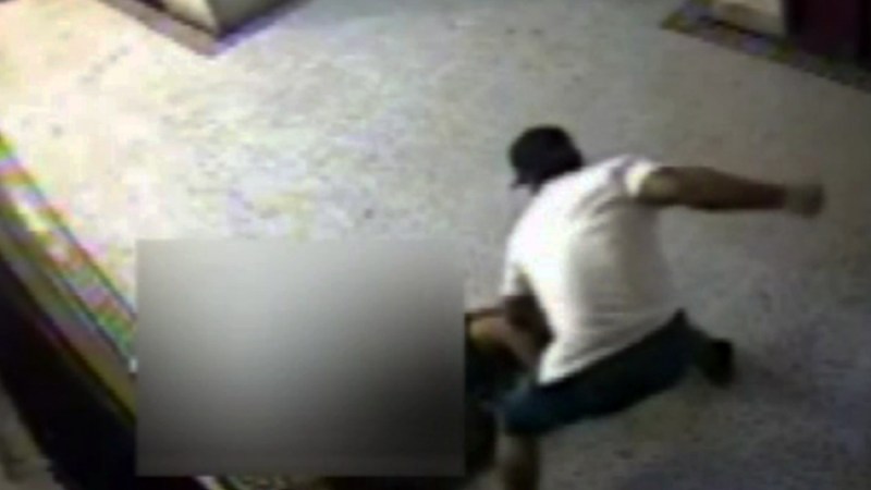 Buscan al “golpea-cabezas”