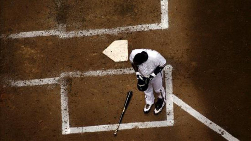 MLB demanda a clínica de Miami