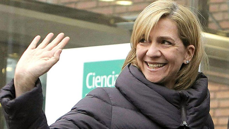 La Infanta Cristina abandona España