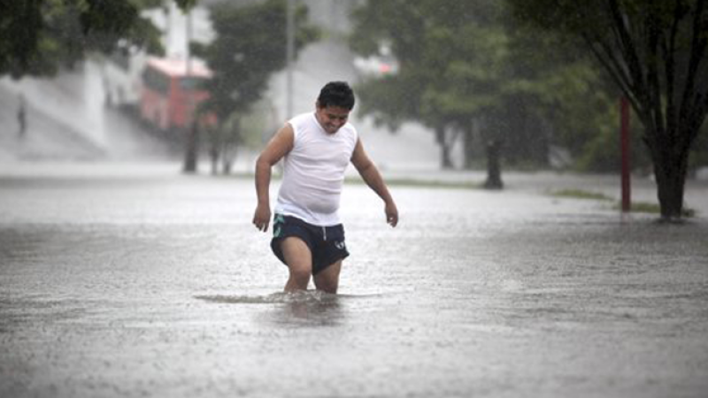 14 muertos y 5,000 evacuados por Ingrid