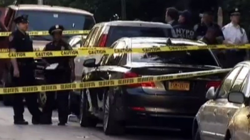 Hallan a 3 muertos en un auto