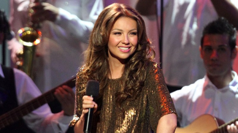 Thalía ayuda a víctimas de Sandy