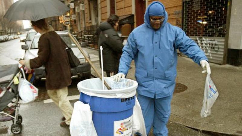 Defienden a trabajadores de NY