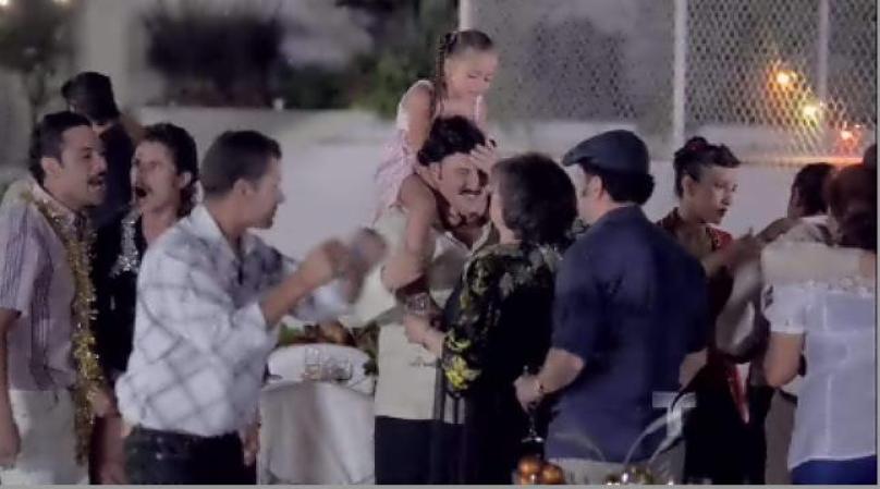 Escobar festeja con su familia el fin de año.