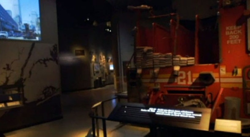 Presentan el museo de la Memoria, que rinde tributo a las víctimas de los atentados del 11 de septiembre de 2001. El mismo está ubicado en el sótano de lo que fuera el World Trade Center 1, en Nueva York.