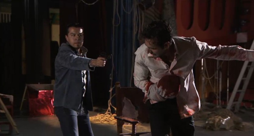 Pero al final el Turco, sobornó a sus captores y logró escapar antes de que Aurelio pudiera acabar con el.