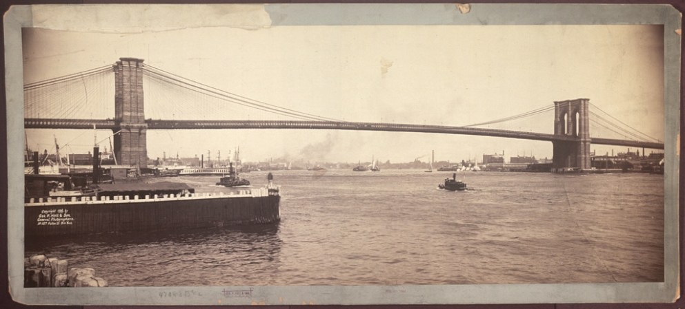 Imágenes históricas del Puente de Brooklyn.