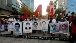 43 AYOTZINAPA