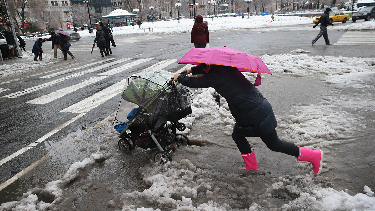 Thousands without power;  Heavy Rain, Frigid Temperatures and Possible Snow Flurries for Monday – NBC New York (47)