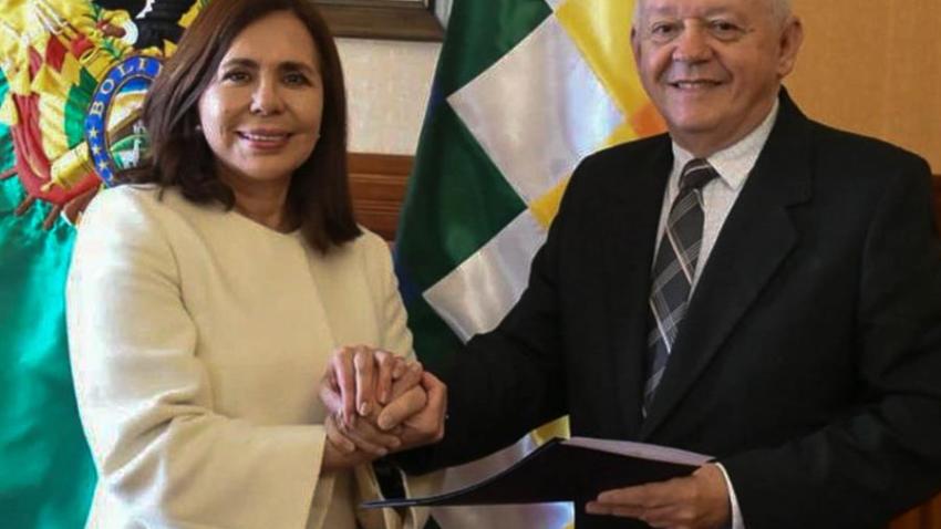 NUEVO-EMBAJADOR-BOLIVIA-EEUU