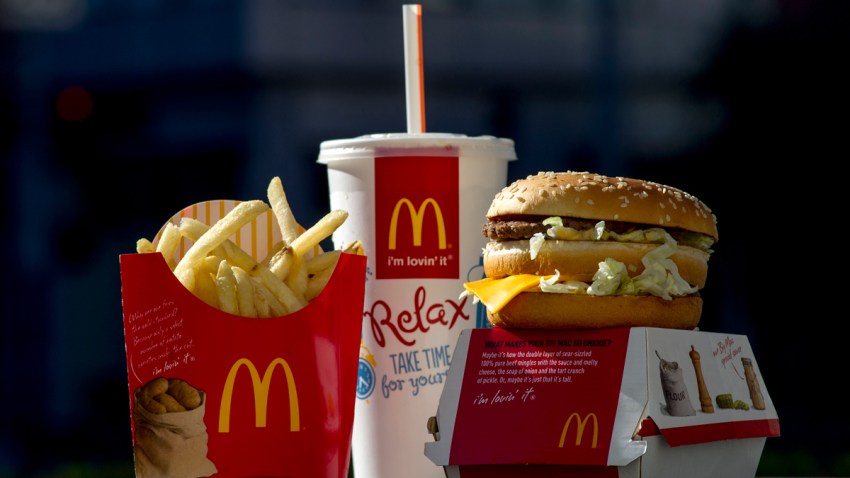 MCDONALDS EARNS 2