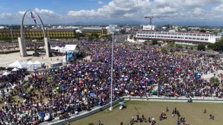 TLMD-Dominicana-protestas-4-22720-EFE