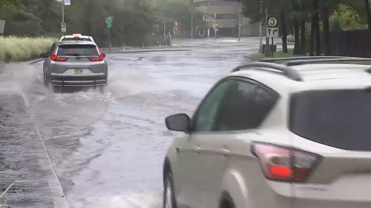 Rains in New York Area Causes Flood Warning – NBC New York (47)