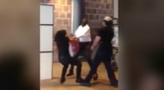 TLMD-pelea-en-panera-bread-st