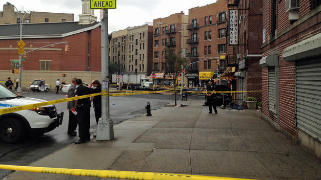 TLMD-taxi-choca-en-el-bronx-nypd