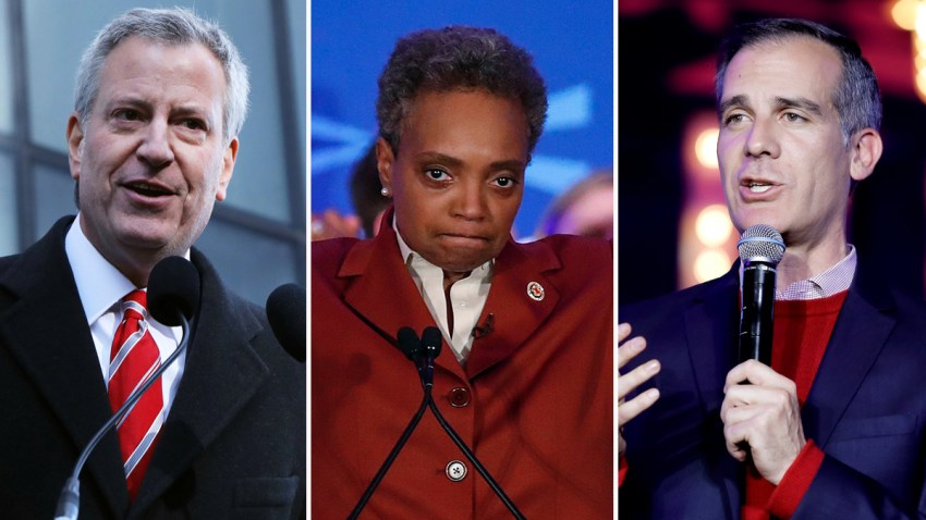 Los alcaldes Bill de Blasio, Lori Lightfoot y Eric Garcetti