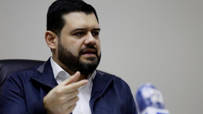 El ministro de Seguridad de El Salvador, Rogelio Rivas, habla durante una entrevista con Efe el 29 de mayo de 2020 en San Salvador (El Salvador).