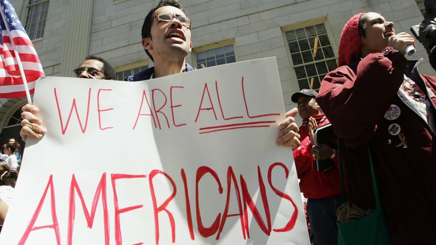 57487081JR005_Immigrants_Ra