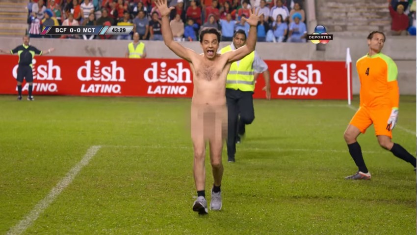 eugenio-derbez-desnudo