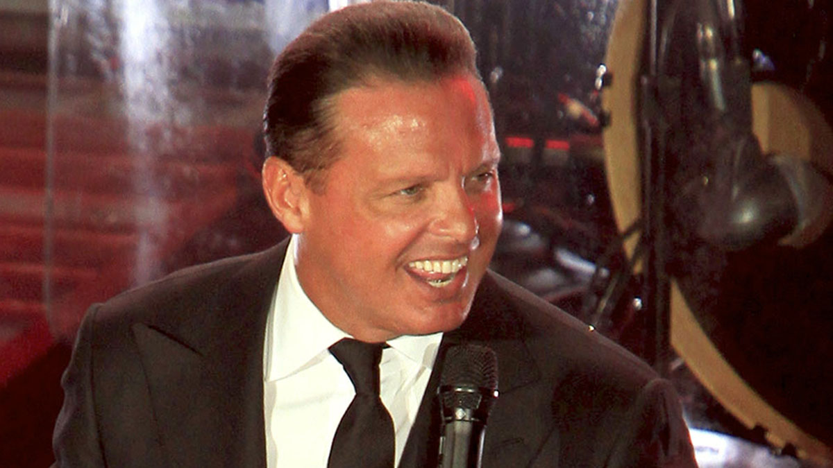 Do You Want To See Luis Miguel In New York And New Jersey? The Two