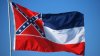 Tras 126 años, Mississippi elimina controvertida emblema de bandera