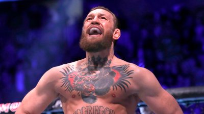 En imágenes: McGregor vence a Cerrone en menos de un minuto