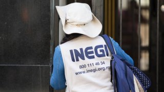 Personal del INEGI realiza el censo poblacional en México