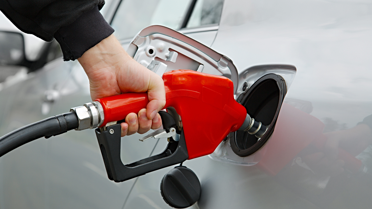 Gli alti prezzi della benzina aumentano l’indice di inflazione – Telemundo Washington DC (44)
