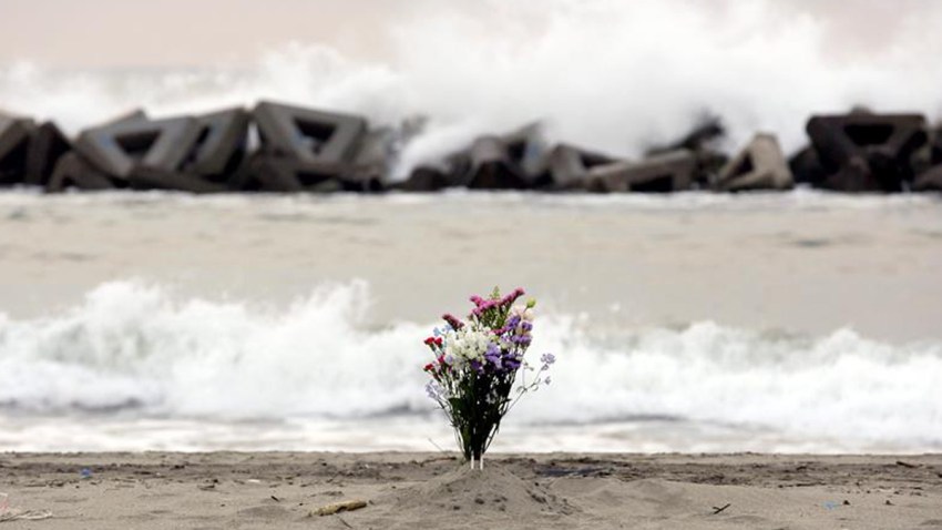 reabren-playa-japon-tsunami