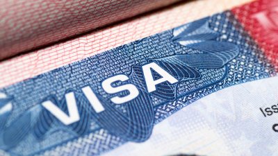 ¿Qué es la Visa T y quienes califican?